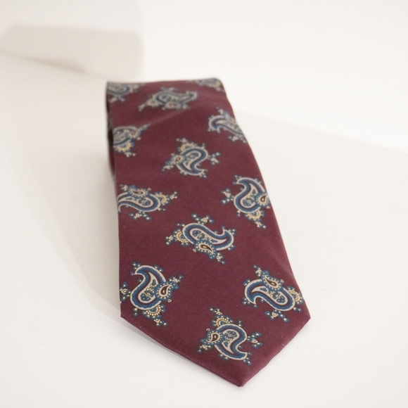 CHRISTIAN DIOR VTG Silk Navy/Red Paisley Neck Tie - Picture 2 of 4